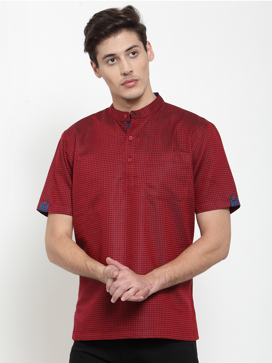 

NEUDIS Men Red Checked Straight Kurta
