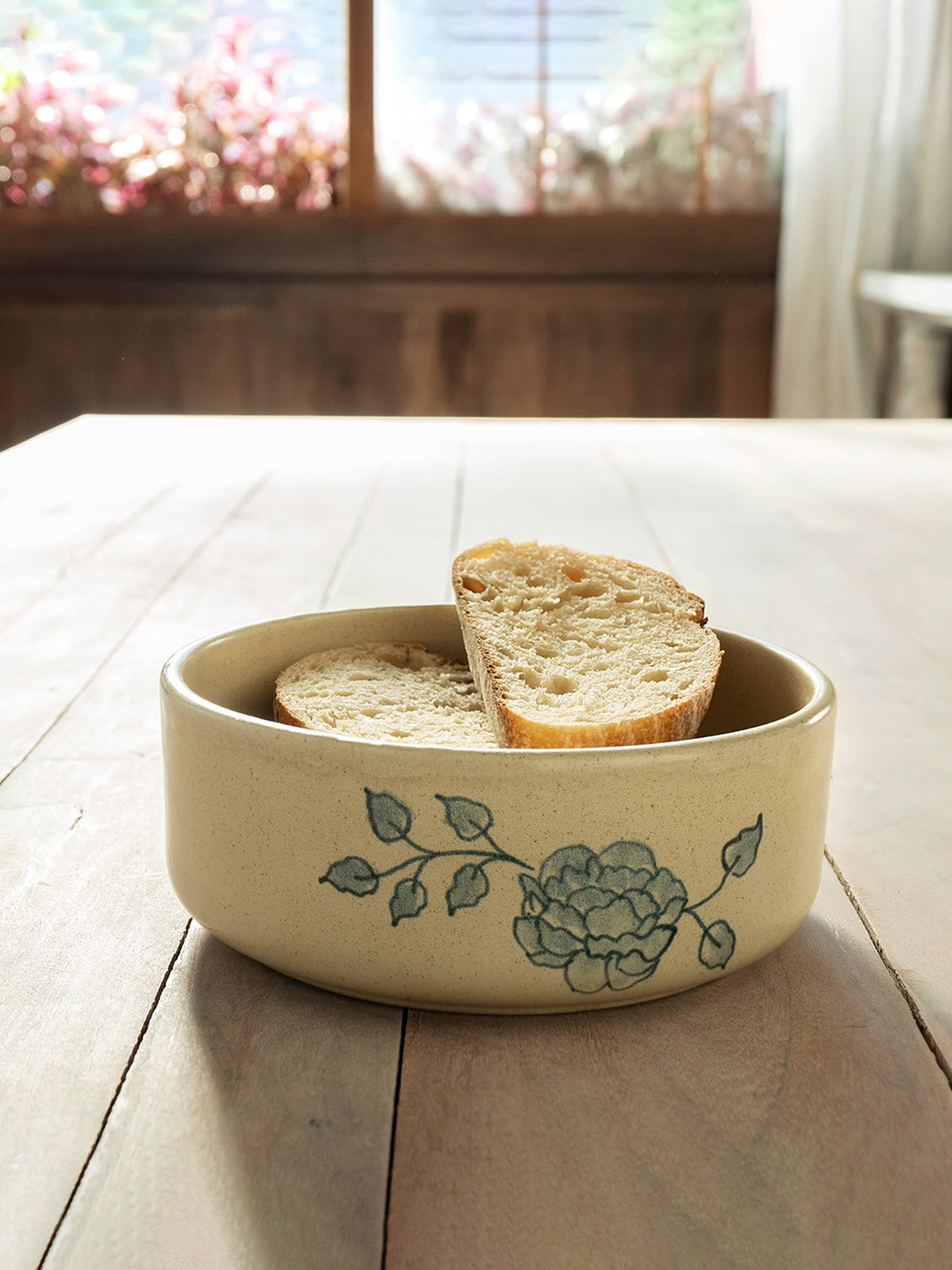 ellementry Off-White Fiore Ceramic Salad Bowl