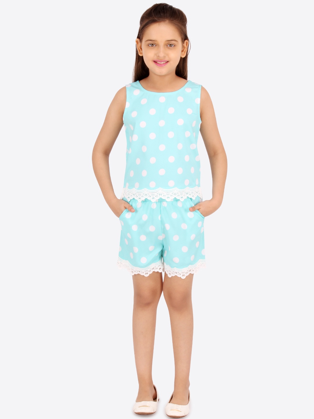 

CUTECUMBER Girls Turquoise Blue & White Polka Dots Print Top with Shorts
