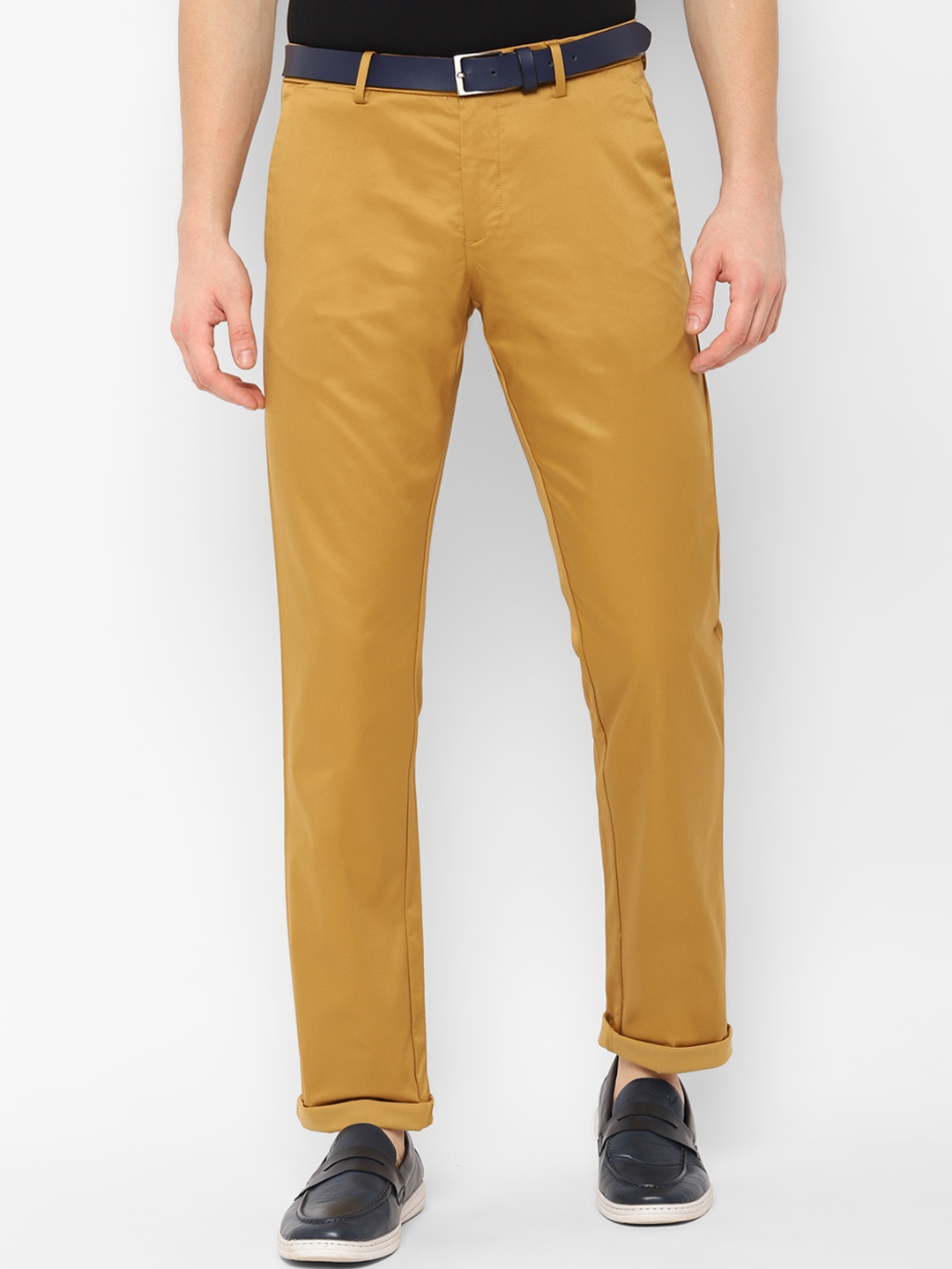 

Allen Solly Men Khaki Slim Fit Solid Regular Trousers