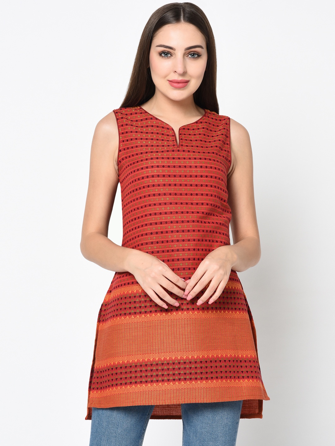 

FLAVIDO Women Red & Green Woven Design Kurti