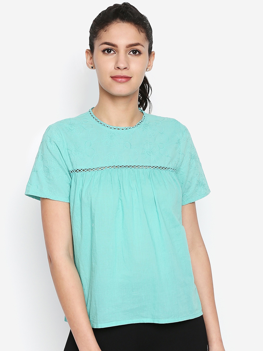 

Oxolloxo Women Green Solid Pure Cotton Top
