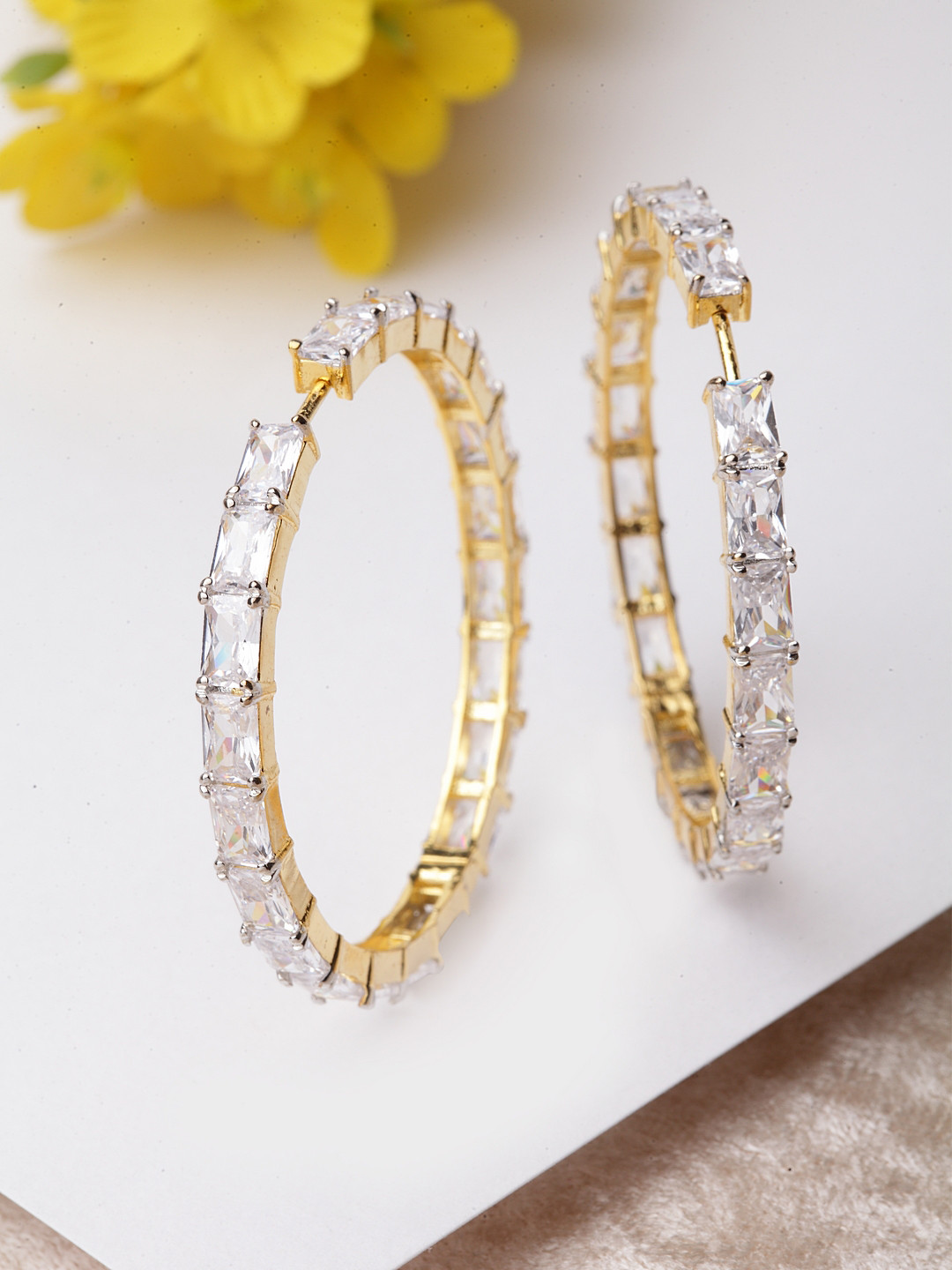 

DUGRISTYLE Gold-Plated Silver-Toned Circular Hoop Earrings