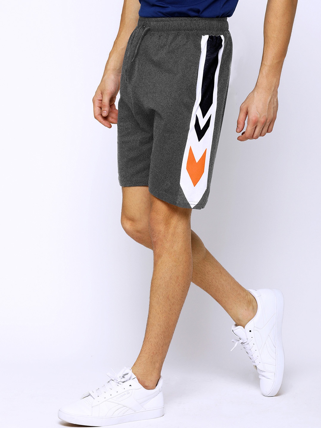 

Maniac Men Charcoal Grey Solid Slim Fit Regular Shorts with Side Stripes