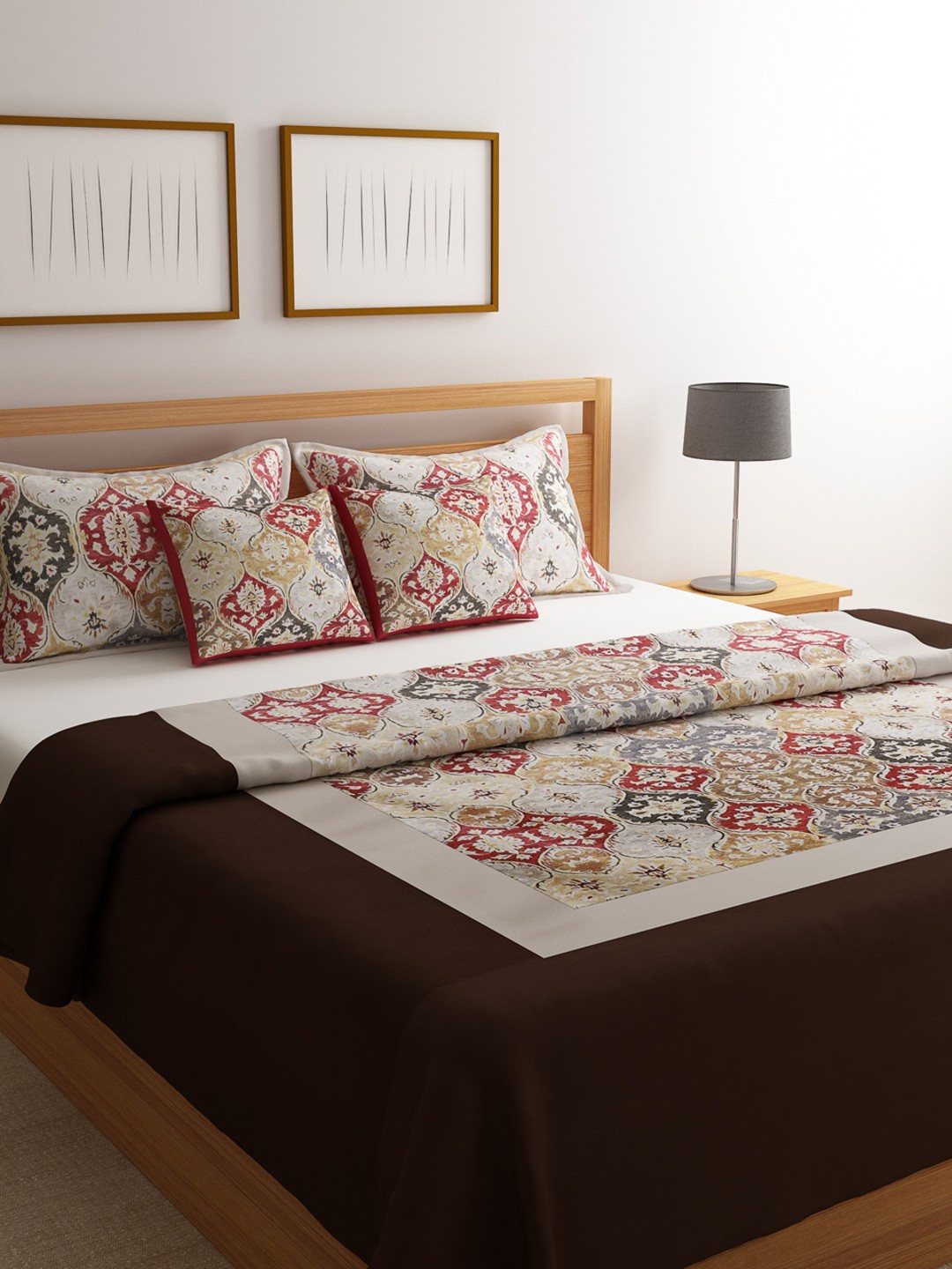 

ROMEE Black & Red Ethnic Motifs Printed Bed Cover With 2 Pillow Covers & 2 Cushion Covers, Beige