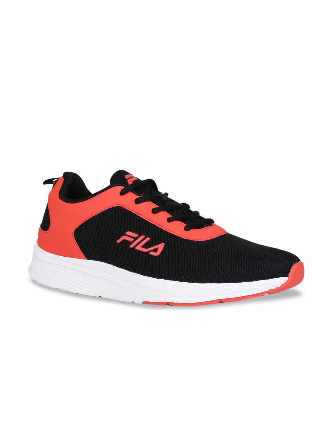 

FILA Men Black & Pink Running Shoes
