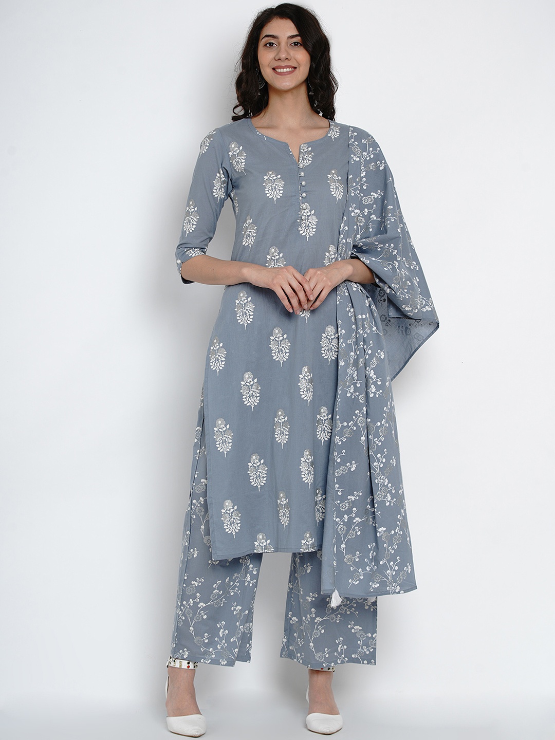 

Yuris Women Grey & White Floral Print Kurta with Palazzos & Dupatta