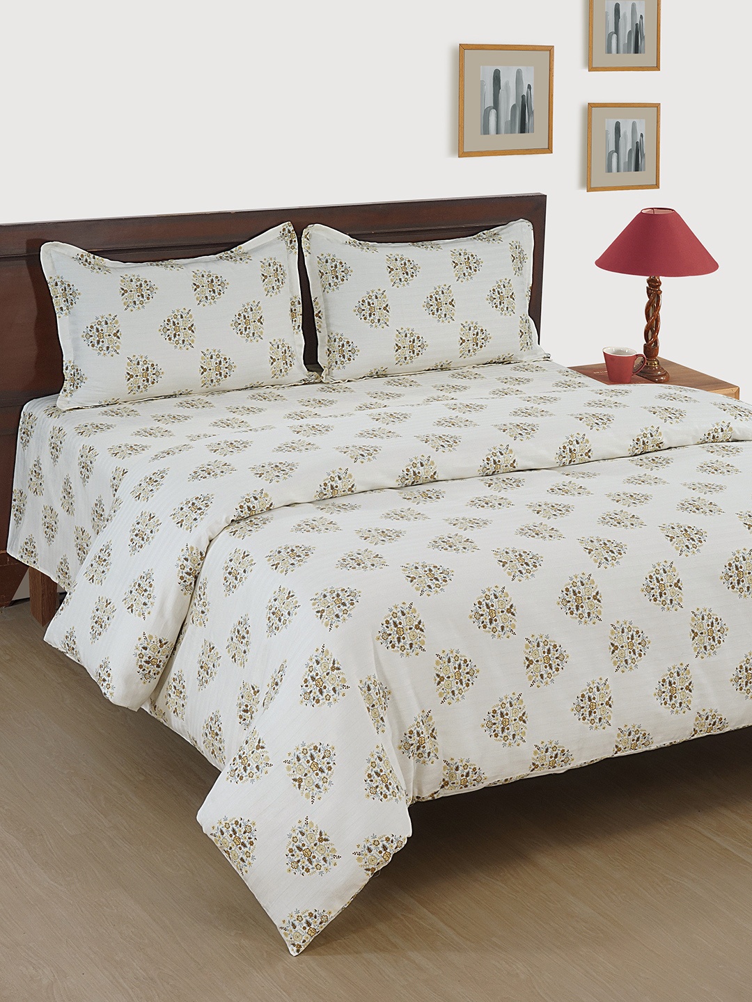 

SWAYAM Off-White & Yellow Floral 250 TC Cotton 1 King Bedsheet with 2 Pillow Covers