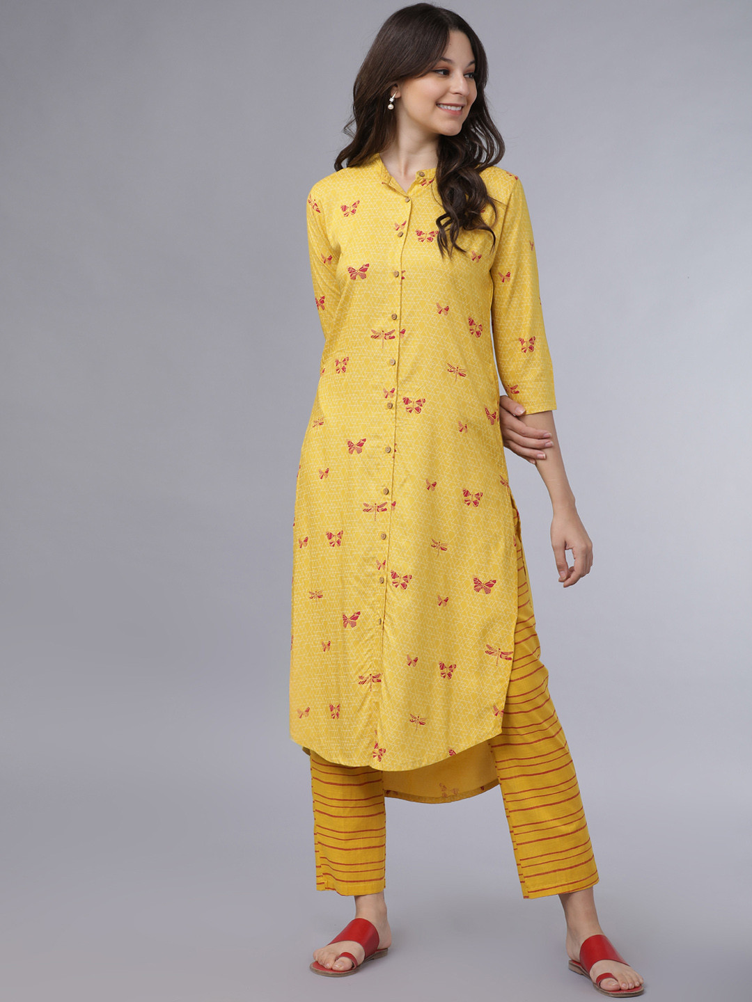 

Vishudh Women Mustard Yellow & Red Printed Kurta with Trousers