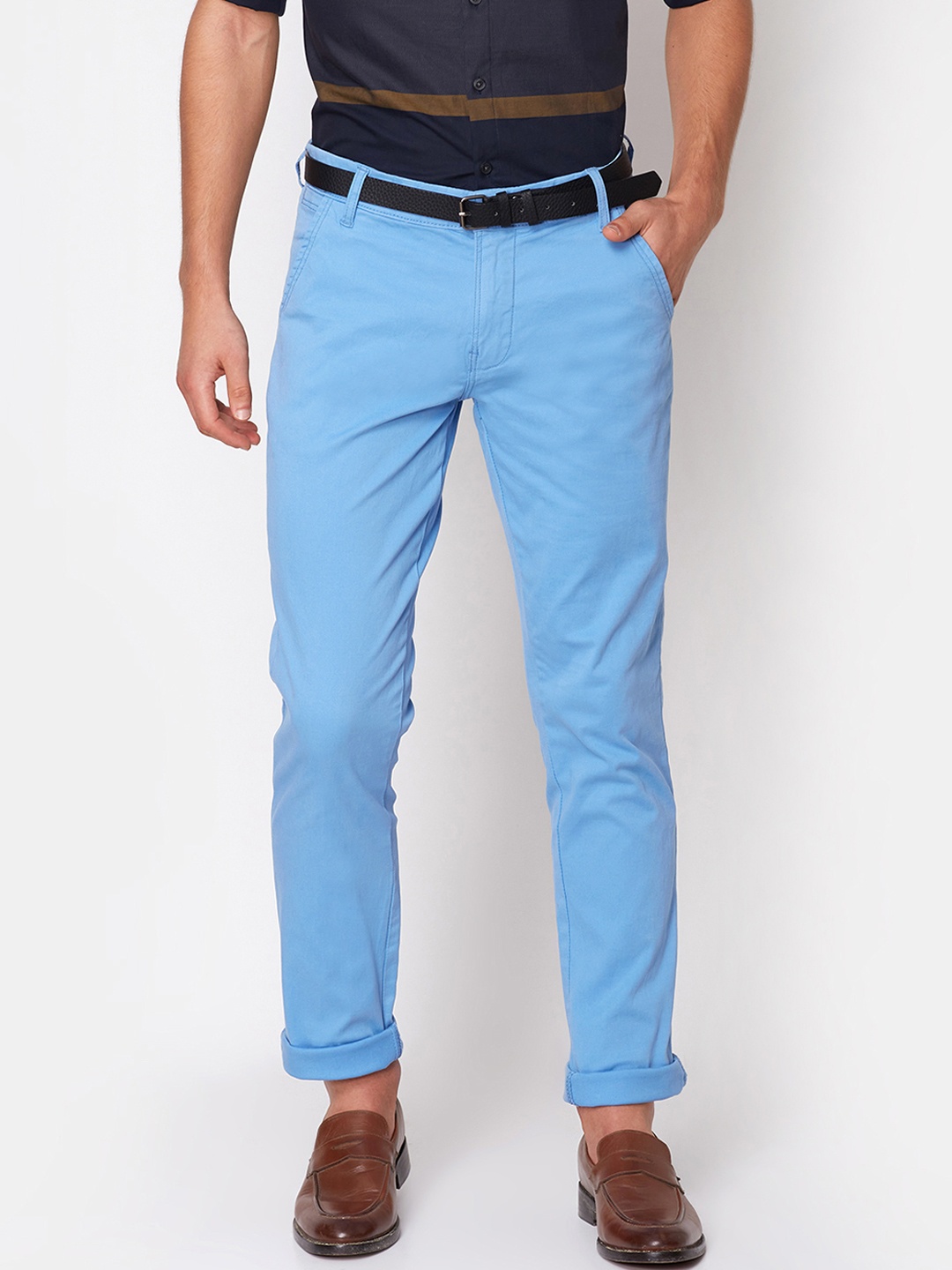 

LINDBERGH Men Blue Slim Fit Solid Regular Trousers