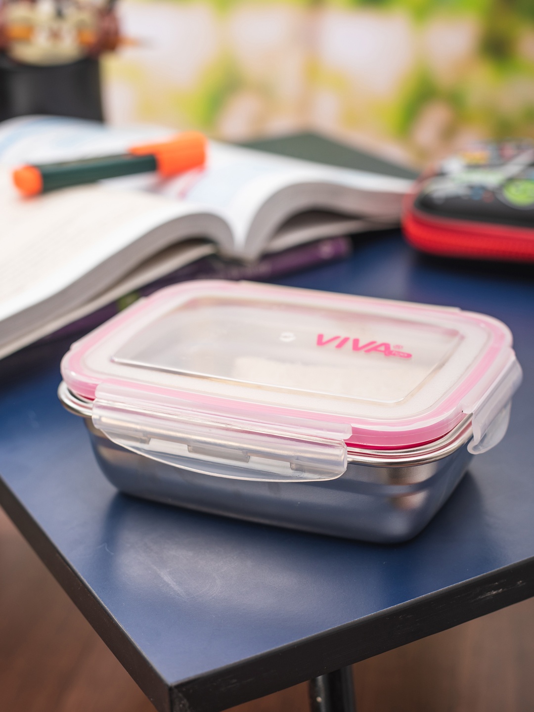 

VIVA h2o Steel-Toned & Transparent Stainless Steel Storage Box