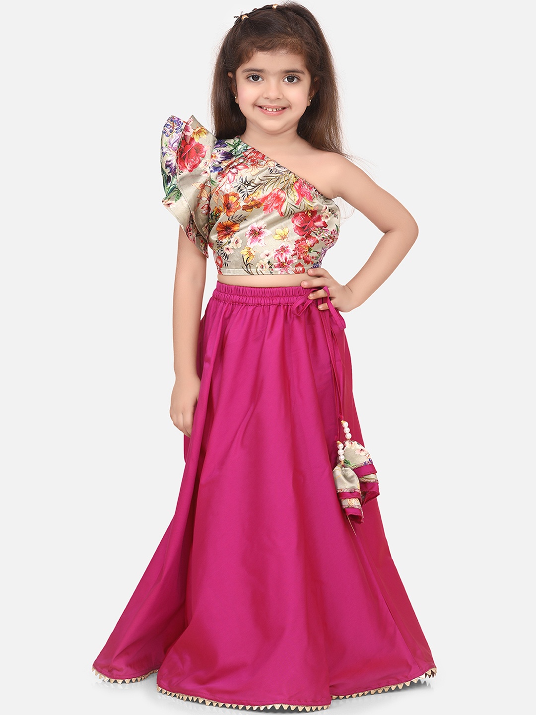 

LilPicks Girls Magenta & Beige Printed Ready to Wear Lehenga & Blouse