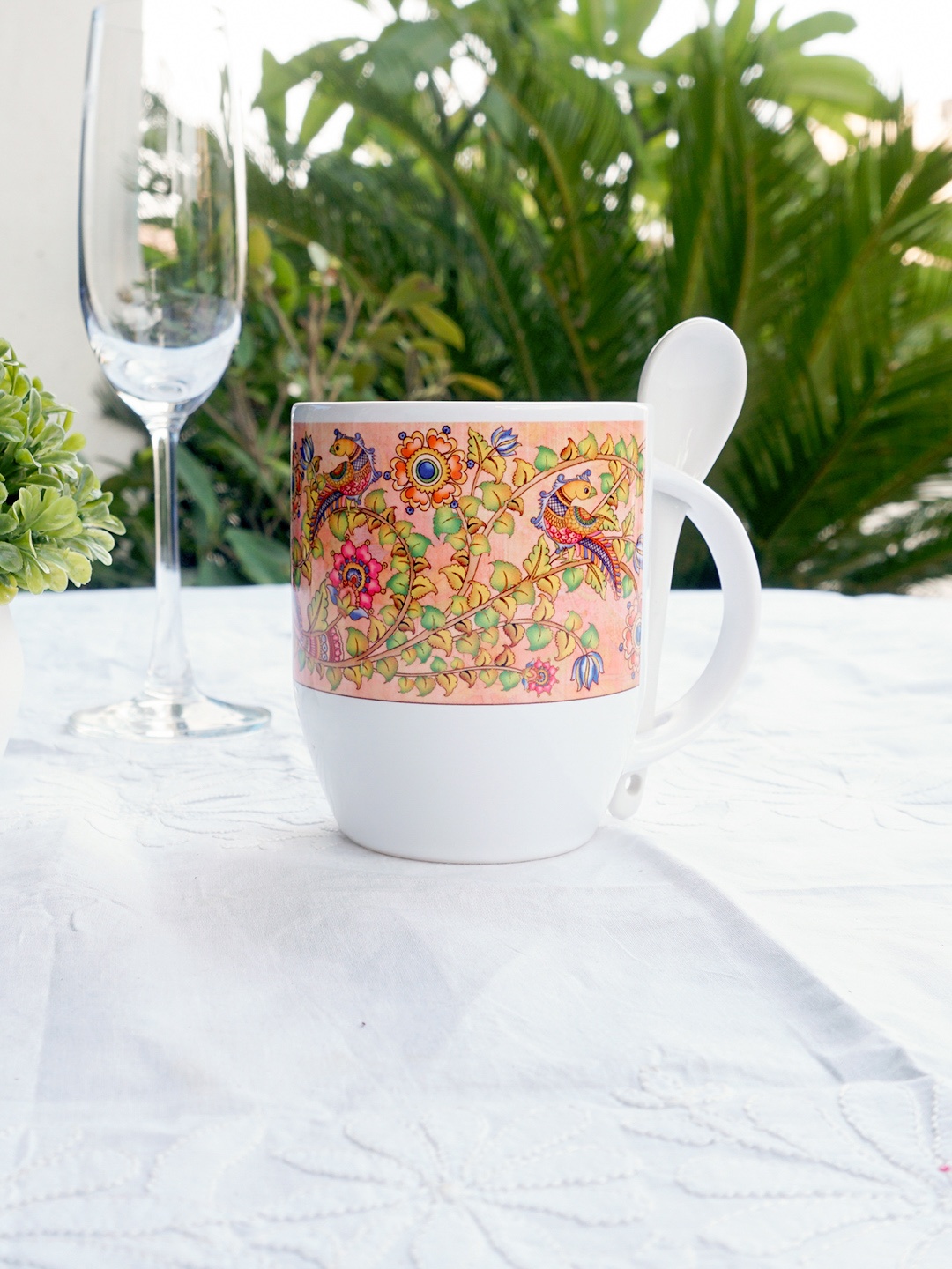 

KOLOROBIA White & Beige Kalamkari Printed Finesse Spoon Mug
