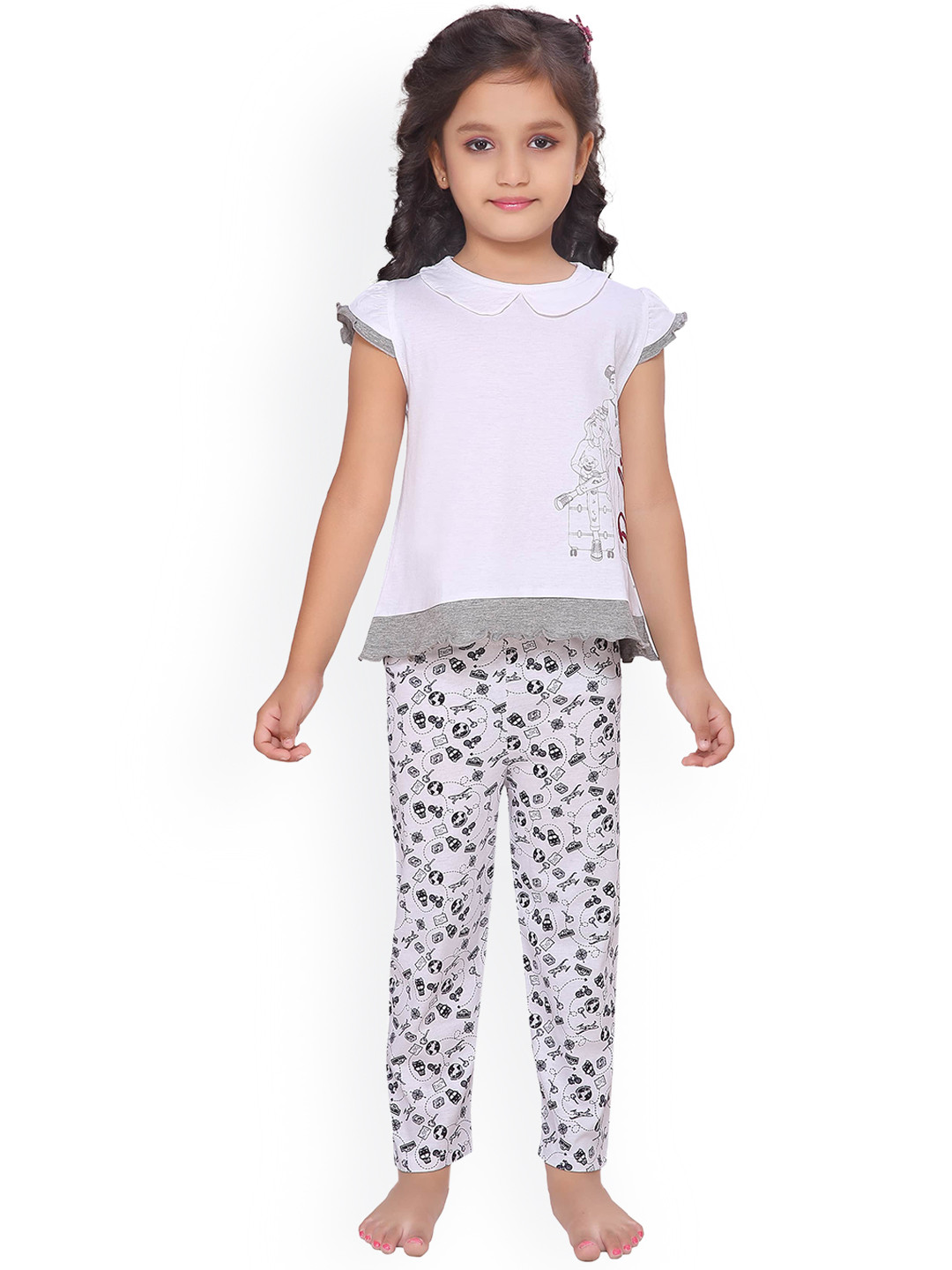 

Barbie Girls White Printed Night suit