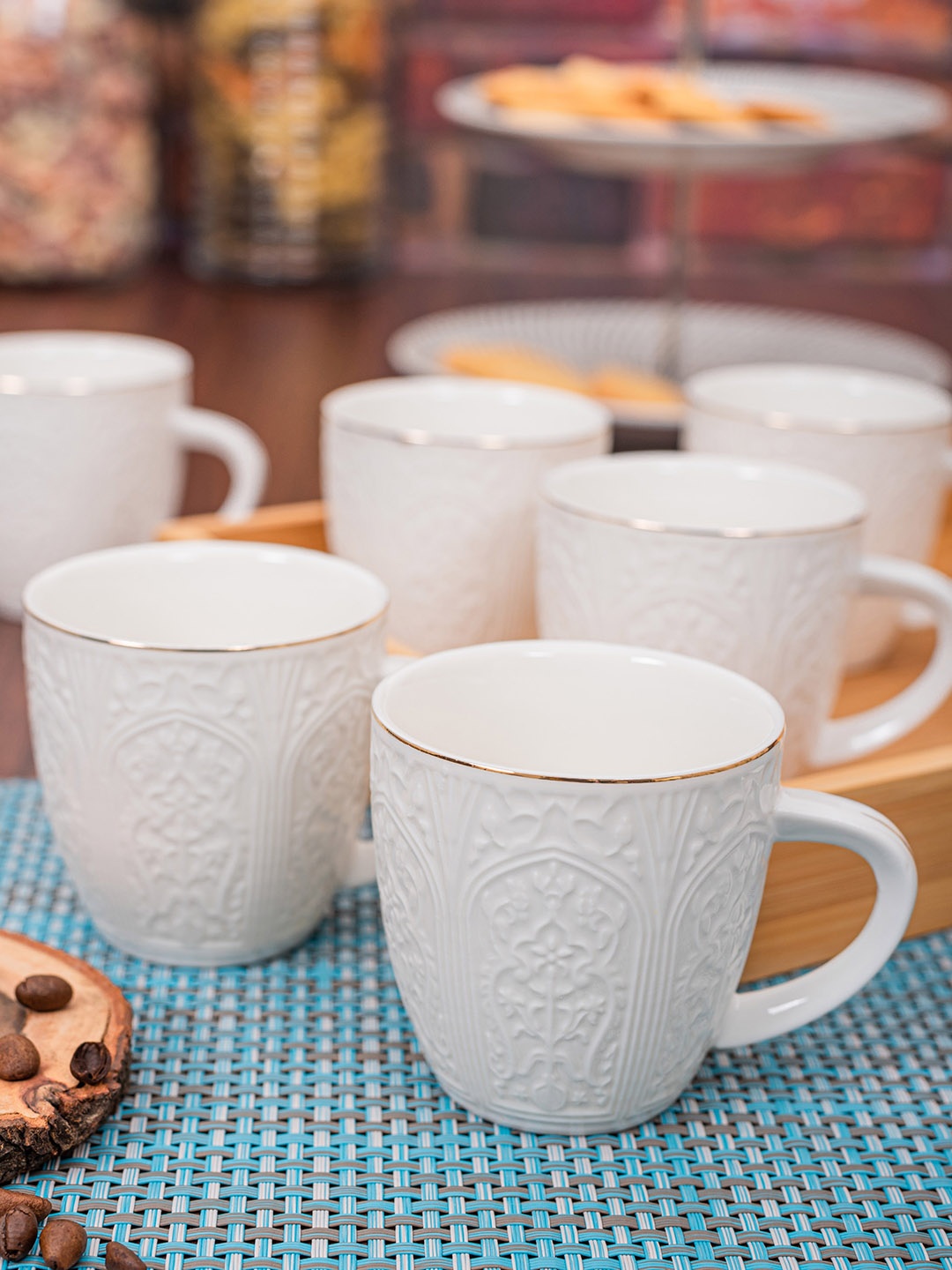 

White Gold White 6-Pieces Textured Porcelain Cups Set