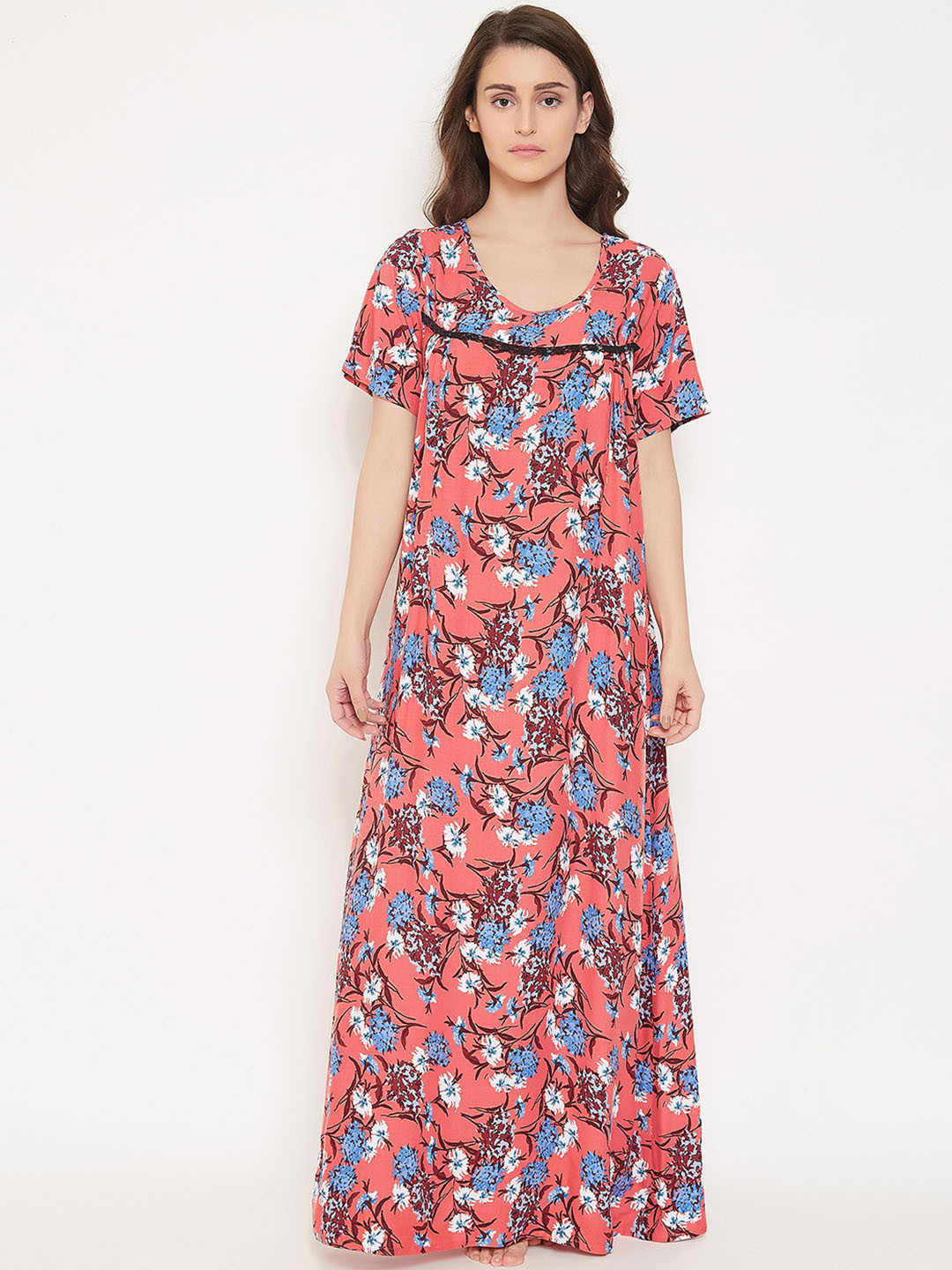 

Clovia Women Peach-Coloured & Black Printed Nightdress