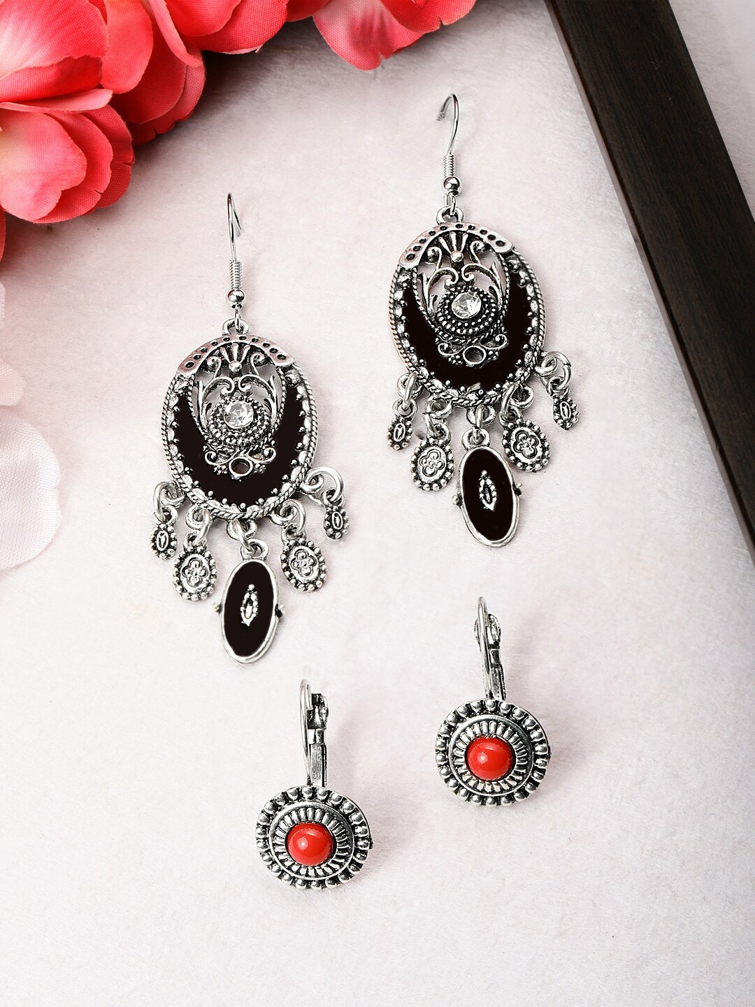 

Rubans Set Of 2 Silver-Plated Contemporary Drop Earrings