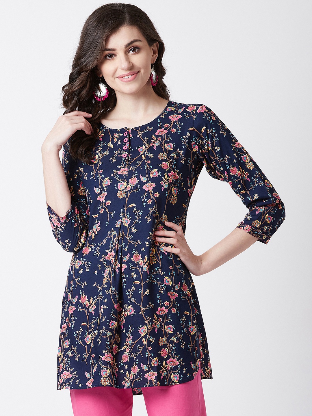 

Tissu Women Navy Blue & Pink Floral Print A-Line Kurti