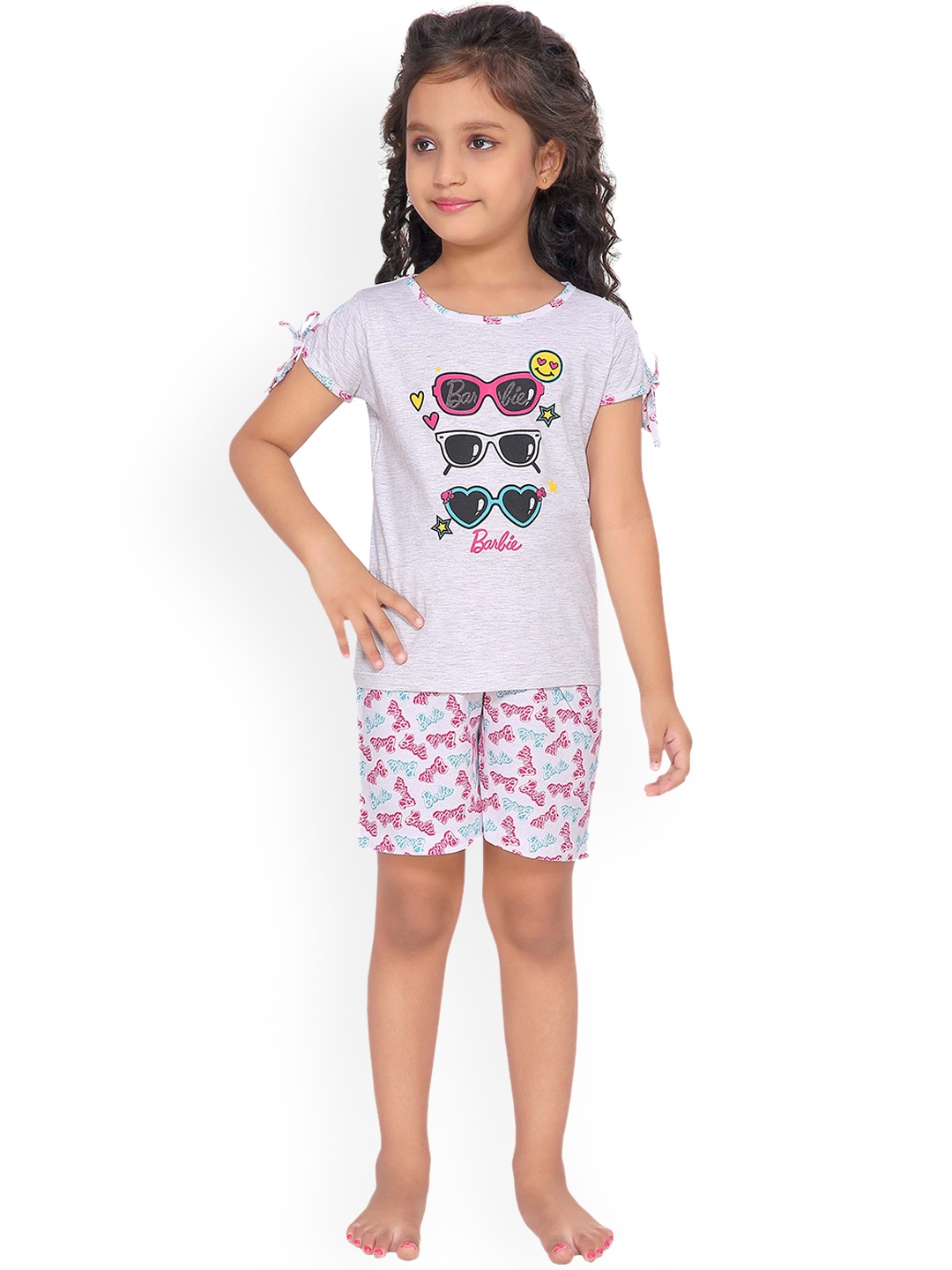 

Barbie Girls White & Pink Printed Night suit
