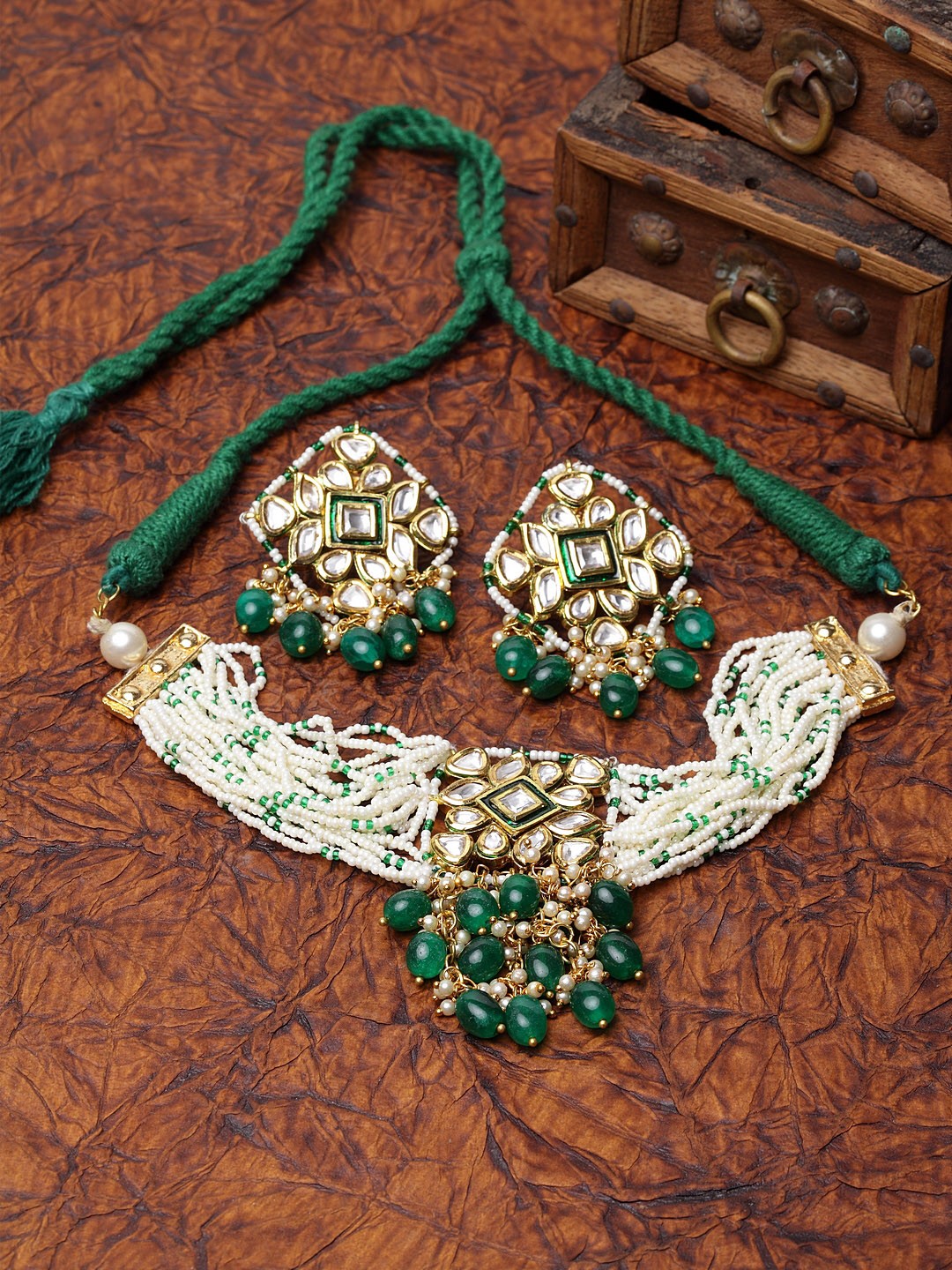 DUGRISTYLE Gold-Plated Green & White Kundan-Studded Choker Sterling Silver Jewellery Set