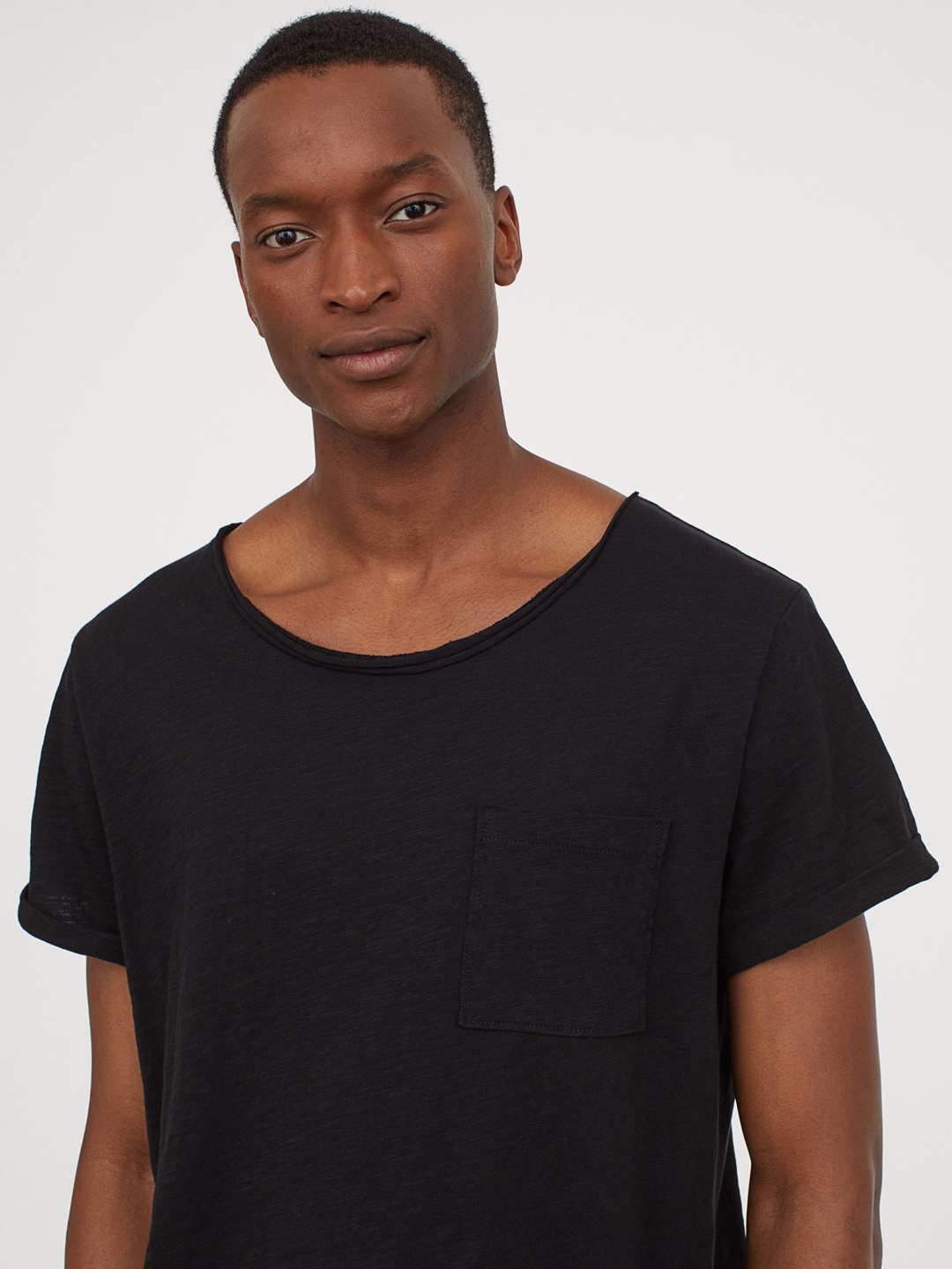 

HM Men Black Solid Long Pure Cotton T-shirt