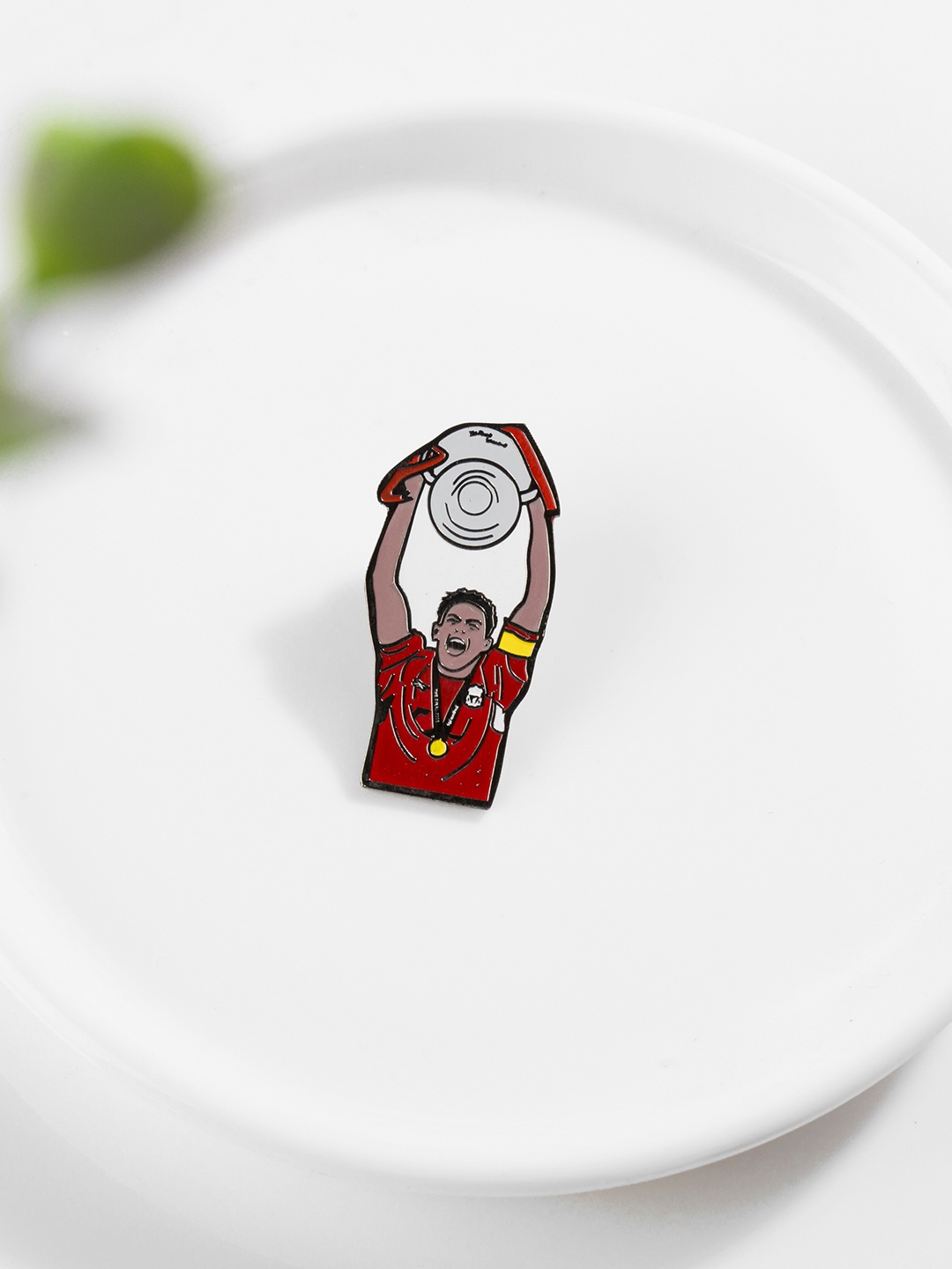 

Bigsmall Set Of 2 Red & White Steven Gerrard Lapel Pin