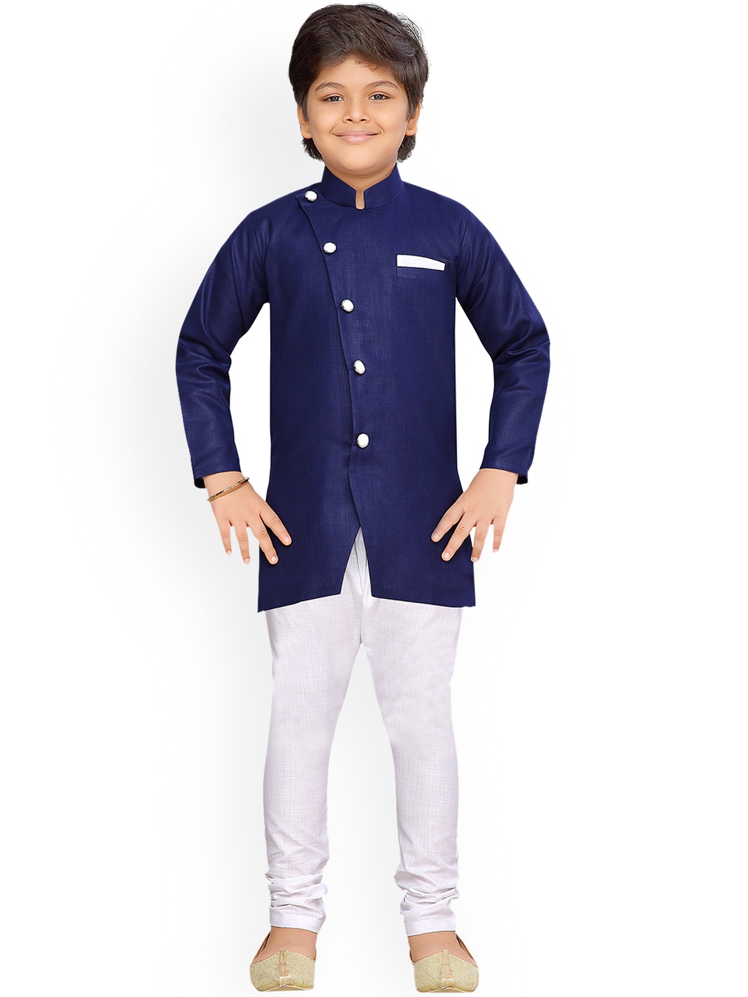 

Aj DEZInES Boys Blue & White Solid Kurta with Pyjamas