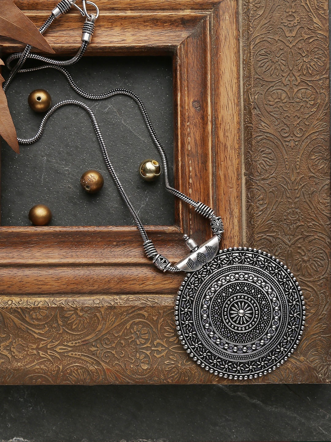 

Infuzze Silver Plated Brass Oxidised Necklace
