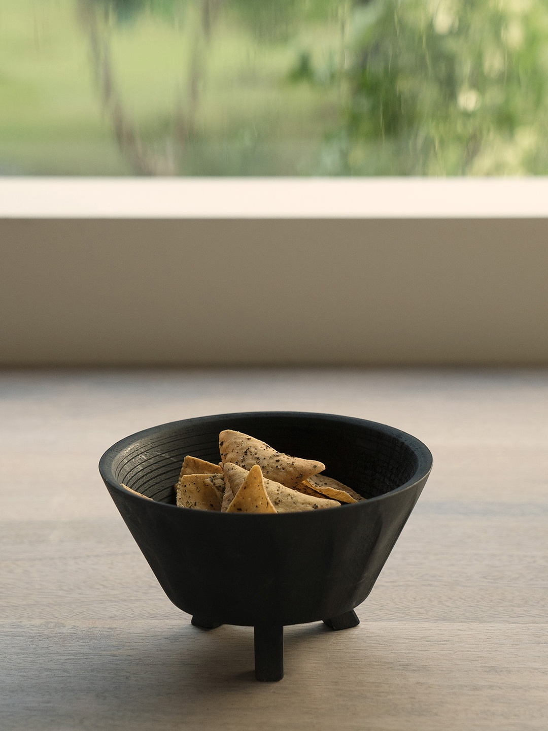 

ellementry Black Solid Tribal Mango Wood Medium Bowl
