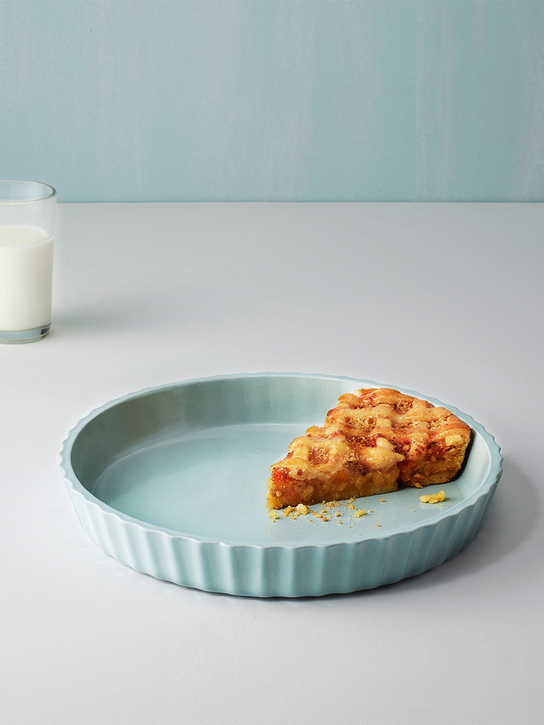 

ellementry Blue Solid Ceramic Tart Dish