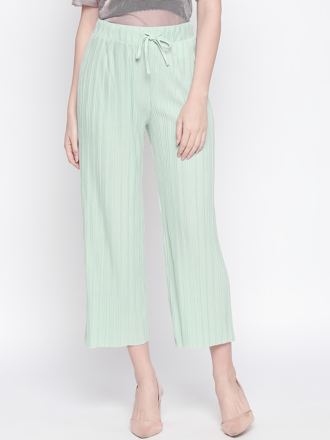 

Honey by Pantaloons Women Green Regular Fit Solid Cropped Regular Trousers
