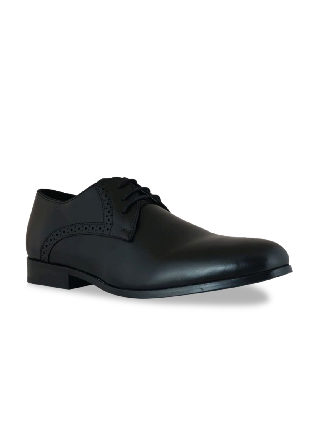 

Kenneth Cole Men Black Solid Leather Formal Derbys