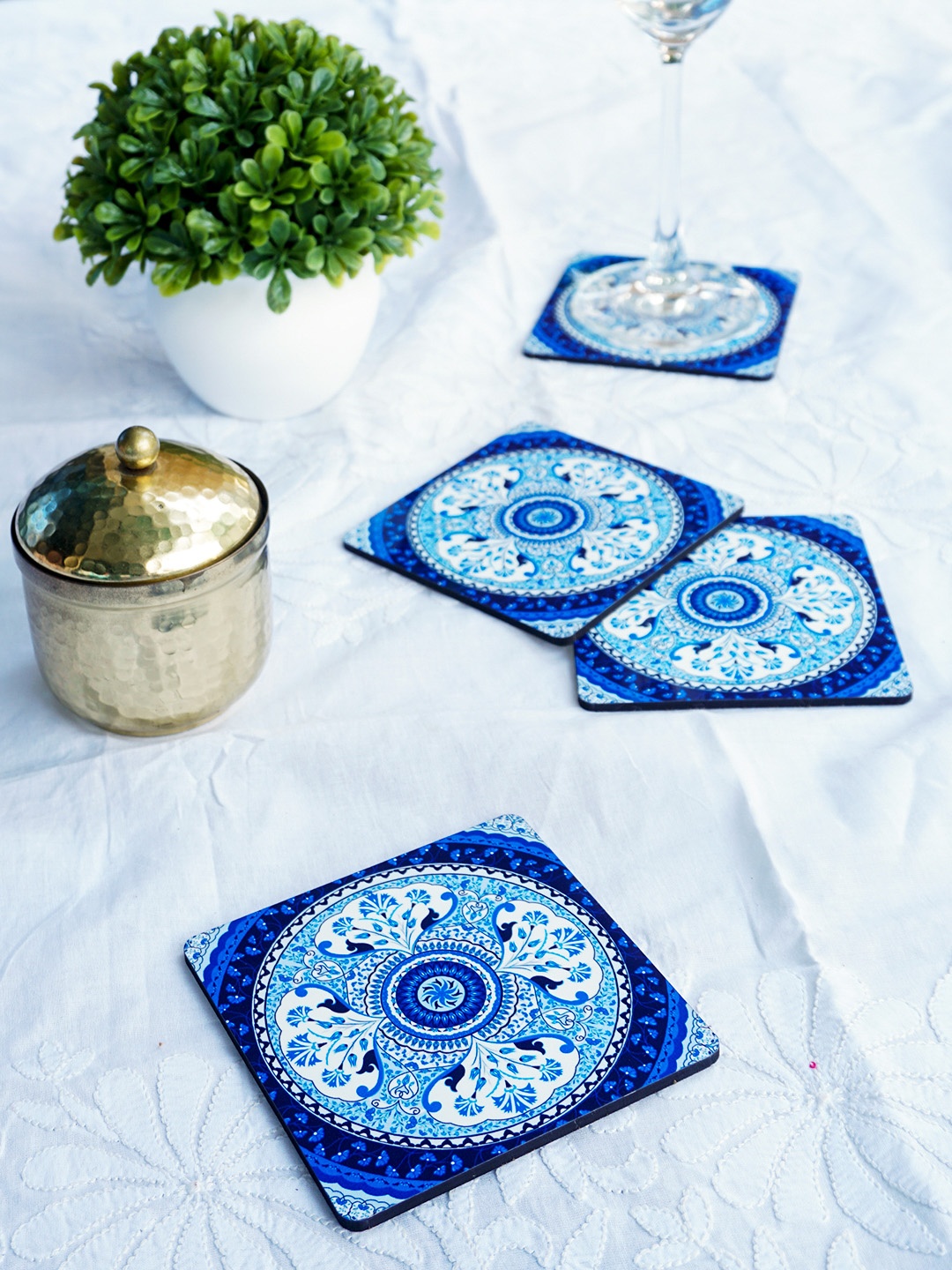 KOLOROBIA Set of 4 Blue & White Pristine Turkish Wooden Square Coasters