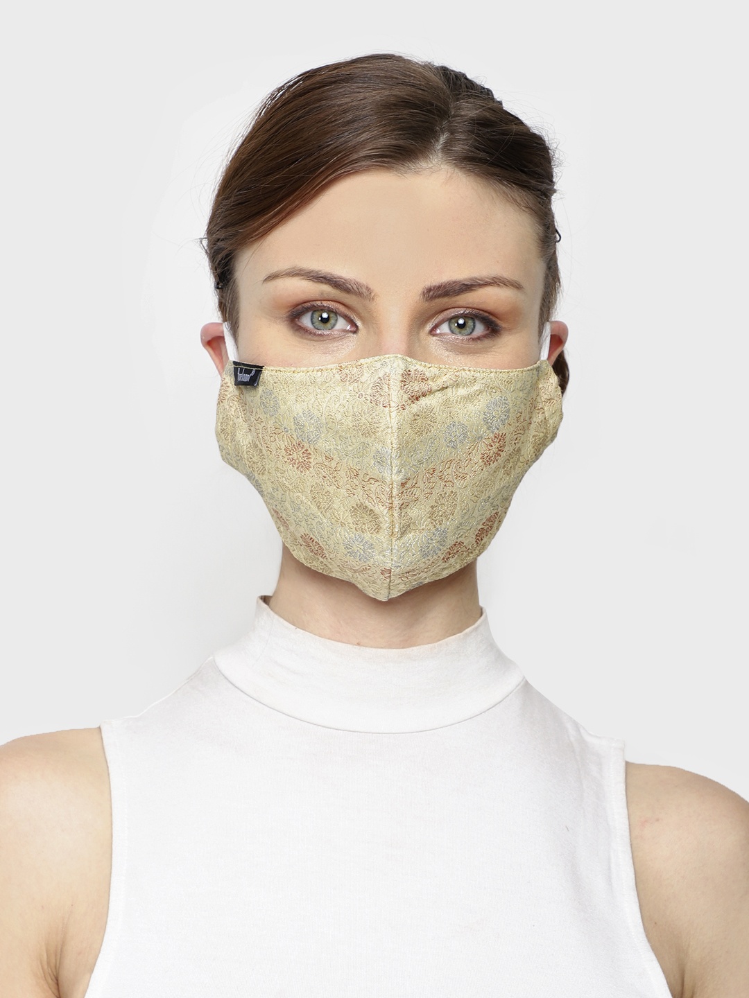 

Anekaant Women Beige & Maroon Textured Reusable 3-Ply Protective Outdoor Masks