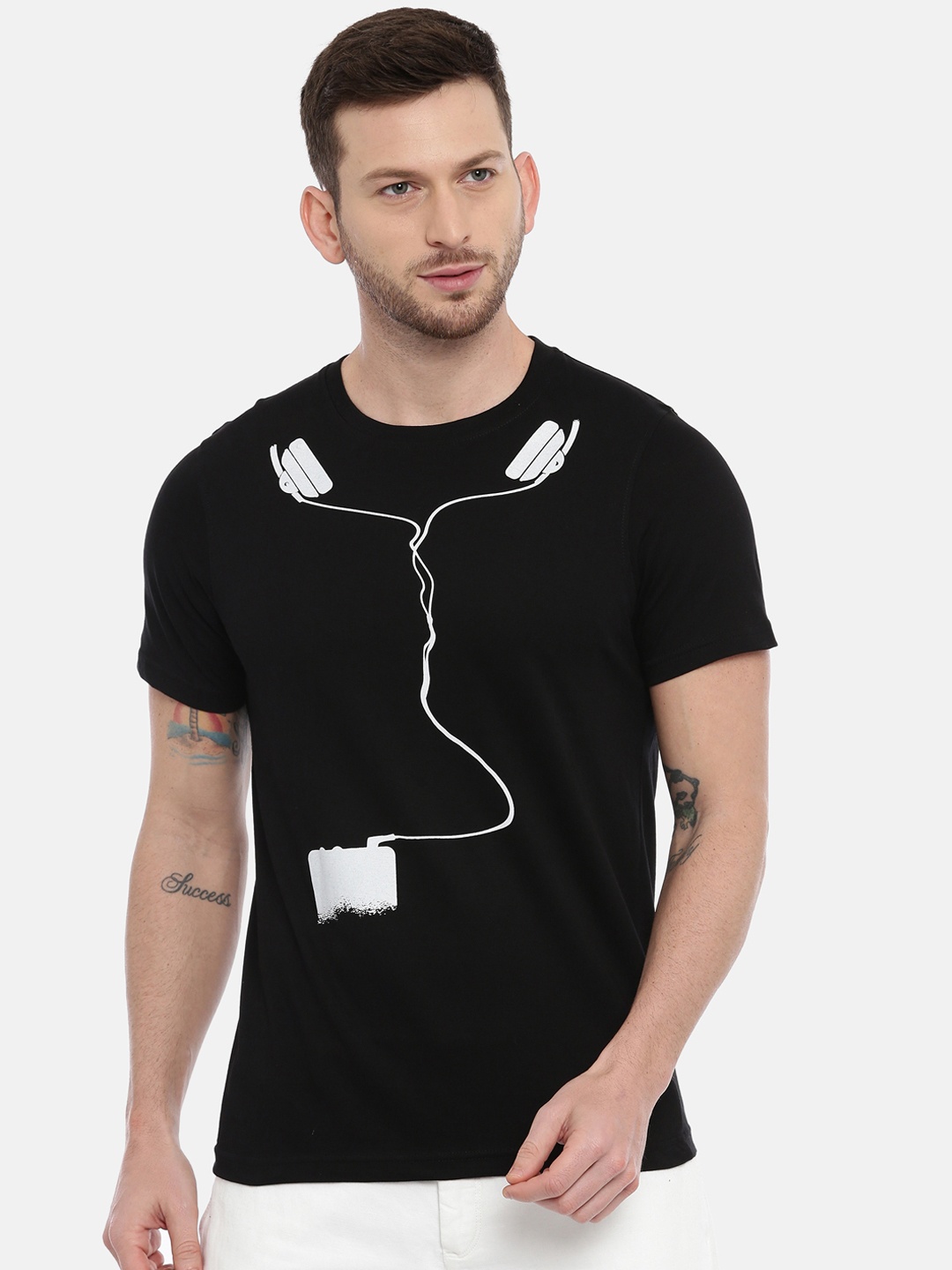 

Bushirt Men Black Printed Round Neck Pure Cotton T-shirt