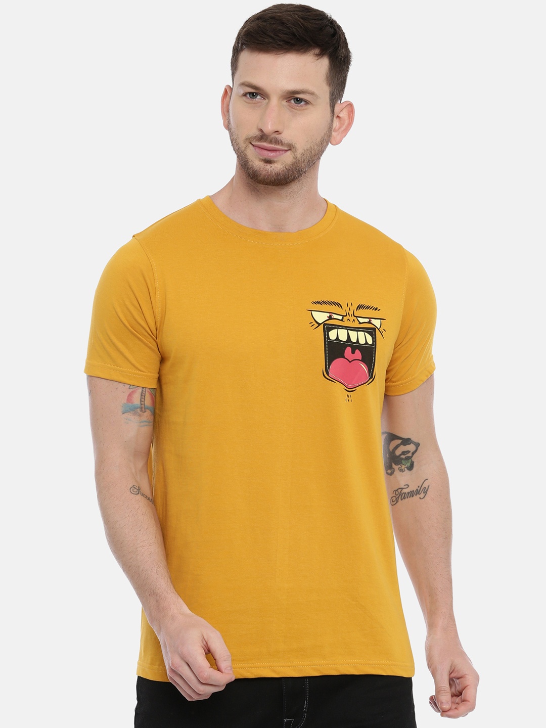 

Bushirt Men Mustard Yellow Printed Round Neck Pure Cotton T-shirt