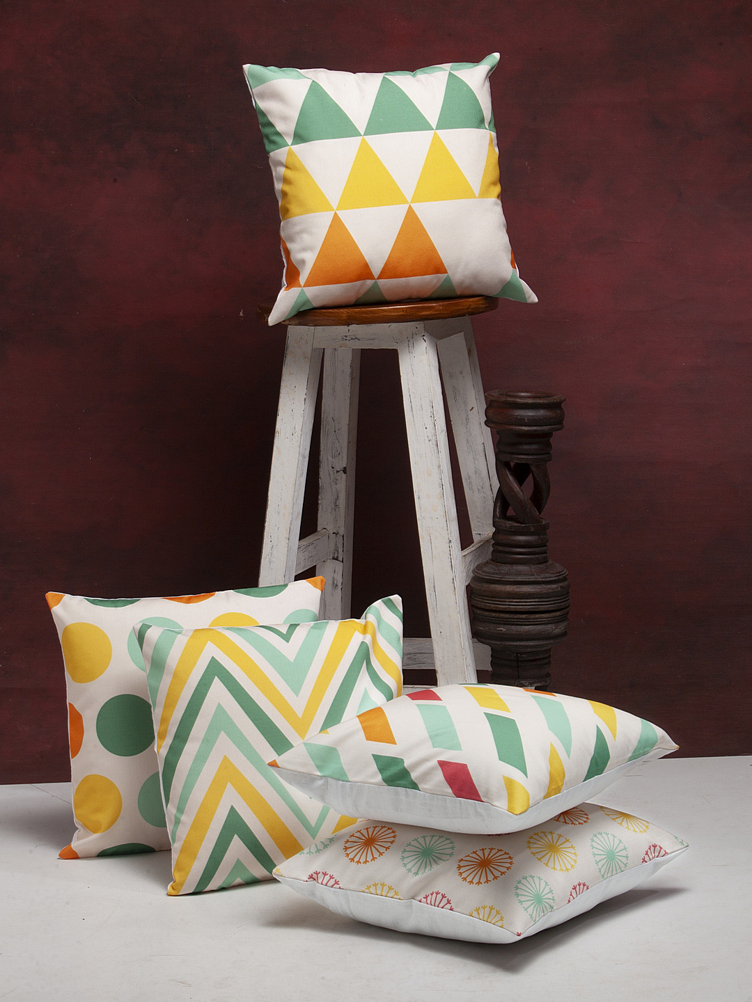 

Alina decor Multicolored Set of 5 Cushion Covers, Multi