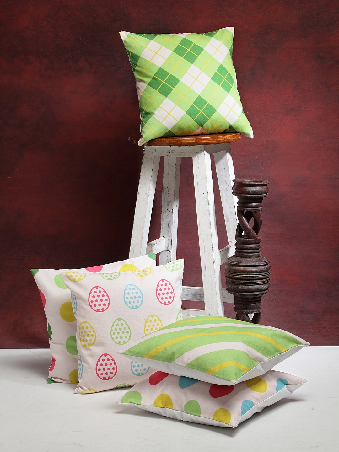 

Alina decor Multicoloured Set of 5 Checked Square Cushion Covers, Multi