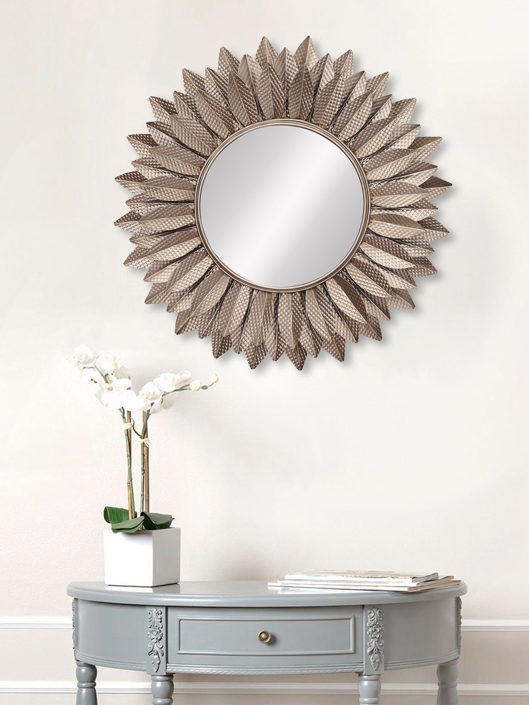 

eCraftIndia Brown Metal Decorative Handcarved Wall Mirror