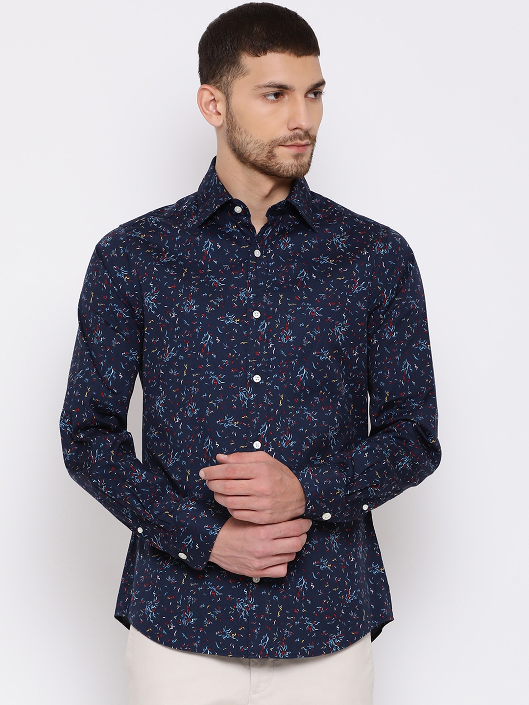 

GANT Men Navy Blue & Red Slim Fit Printed Casual Shirt