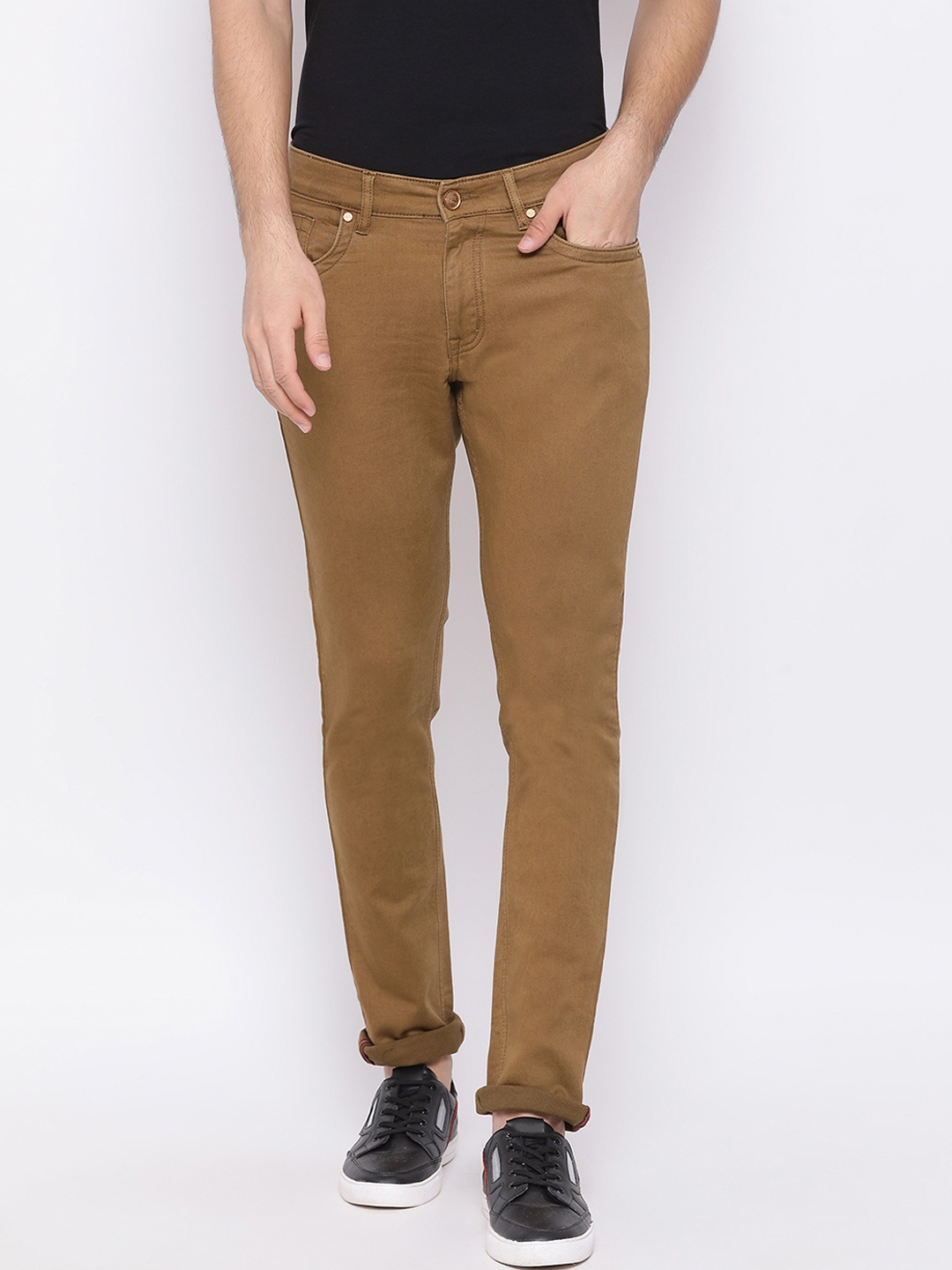

Richlook Men Camel Brown Slim Fit Mid-Rise Clean Look Jeans