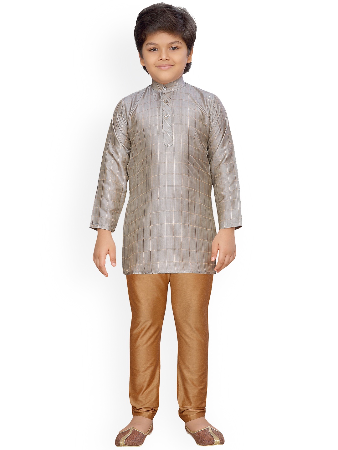 

Aj DEZInES Boys Grey & Brown Printed Kurta with Pyjamas