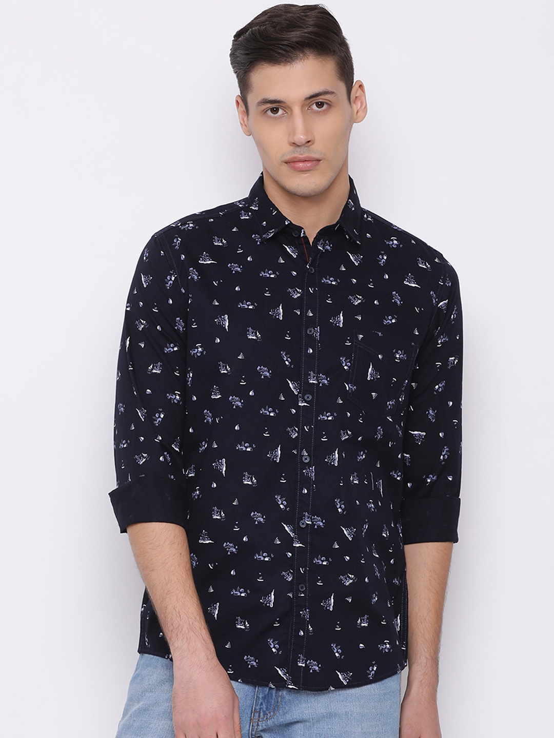 

Richlook Men Navy Blue Slim Fit Printed Casual Shirt