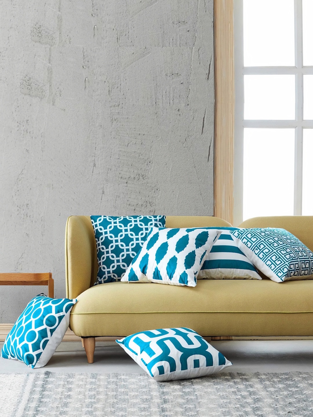 

MODERN HOMES Teal Blue & White Set of 6 Geometric Square Cushion Covers