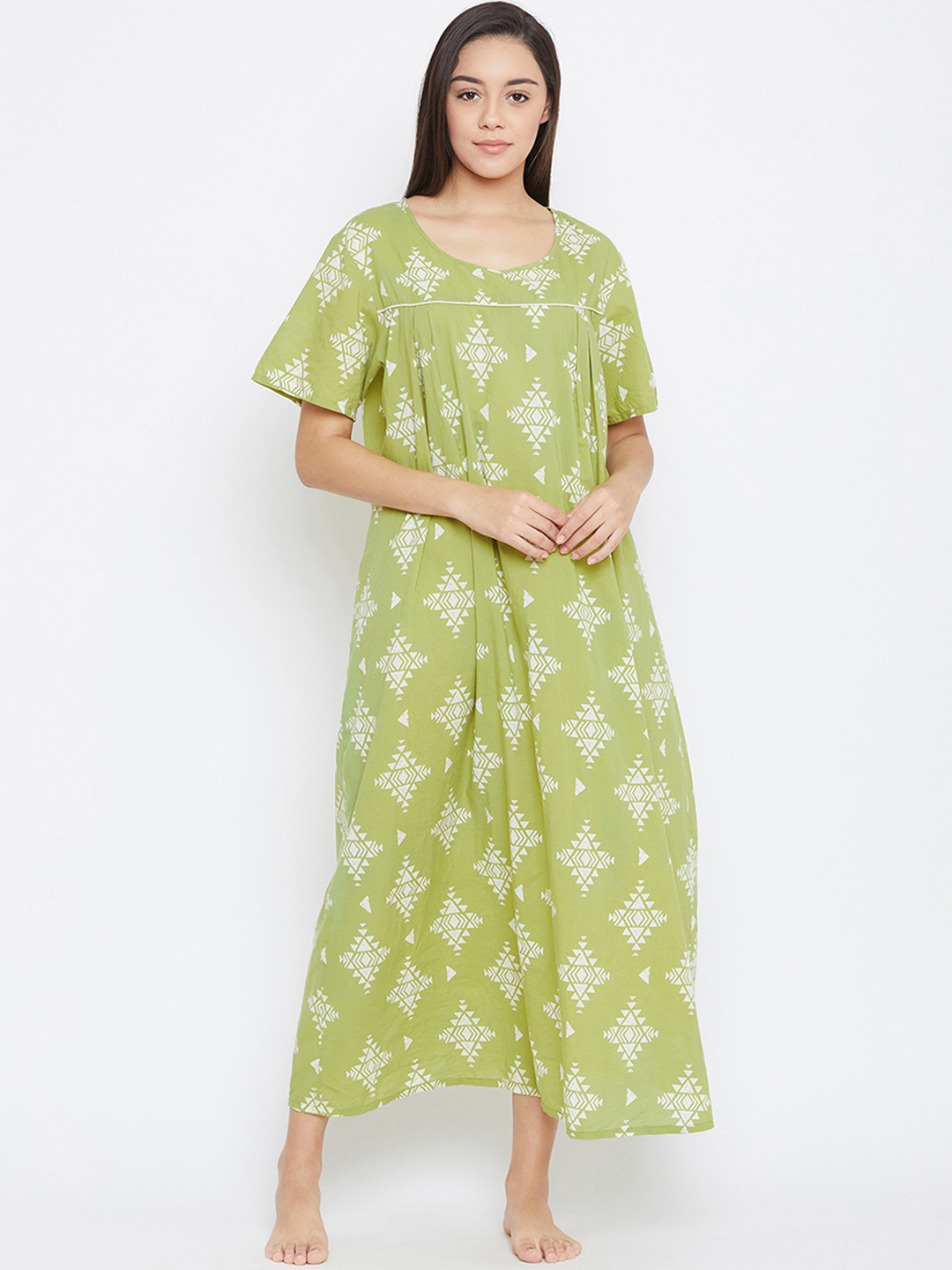 

Clovia Green Printed Cotton Nightdress