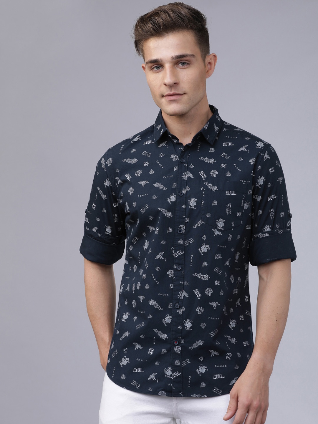 

LOCOMOTIVE Men Navy Blue & White Slim Fit Printed Casual Shirt