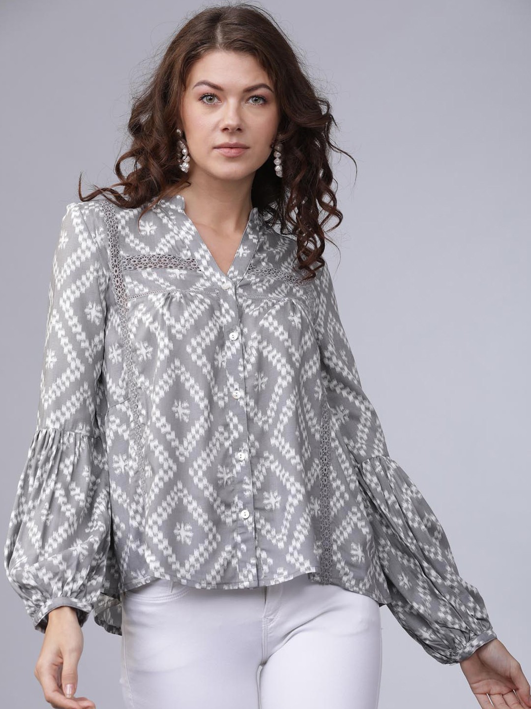 

Vishudh Women Grey Printed Top