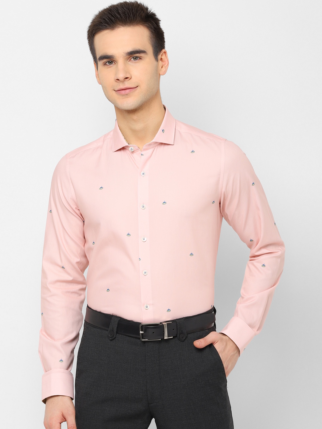 

SIMON CARTER LONDON Men Pink Regular Fit Printed Formal Shirt