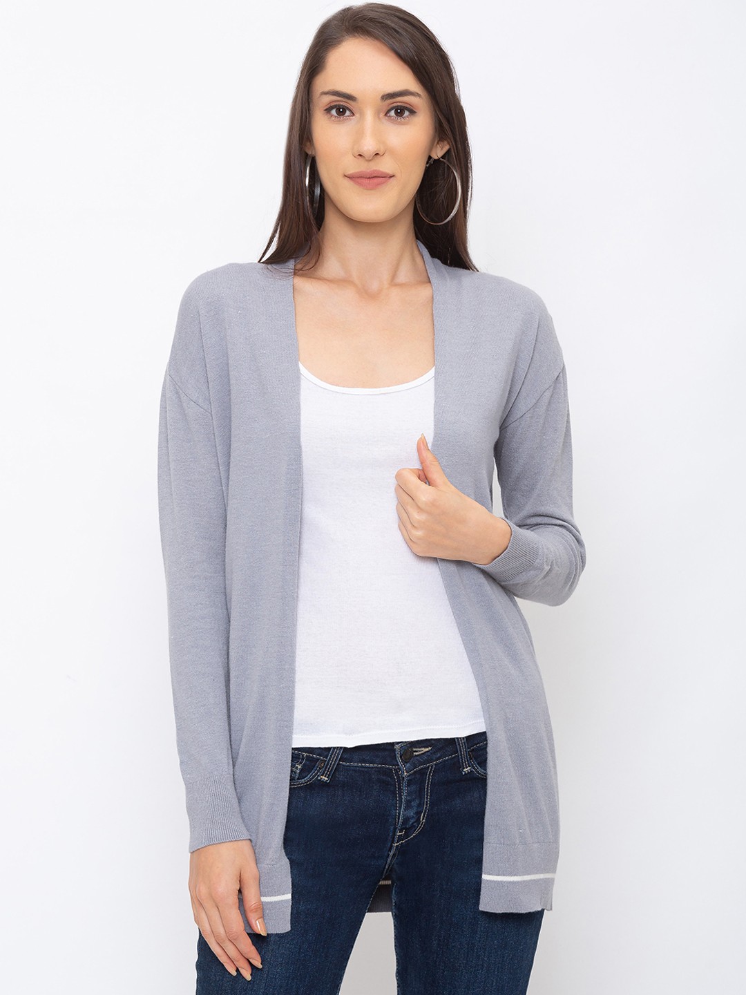 

Globus Women Grey Solid Open Front Acrylic Shrug