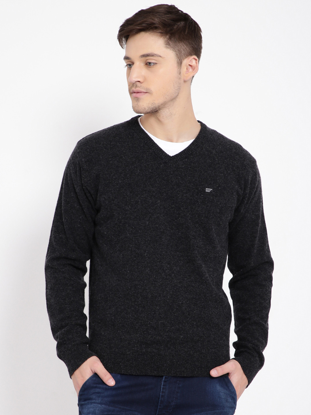 

t-base Men Black Solid Pullover Sweater